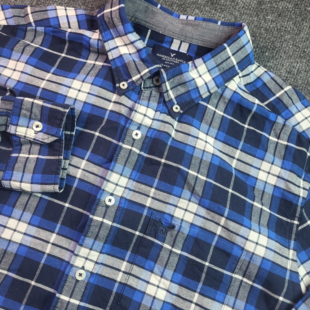 American Eagle Outfitters Mens XLT Blue Plaid Classic Fit Button Down Shirt